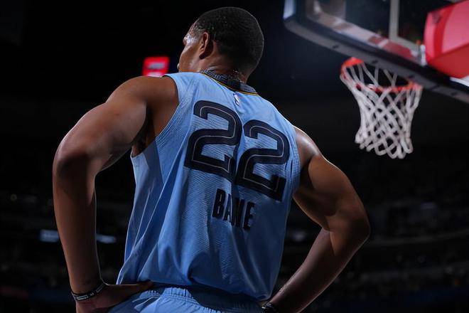 星空体育官网-包含风云突变！休斯敦火箭转会期外线爆发，CBA常规赛版图或变，态度坚定，年轻球员得到机会的词条